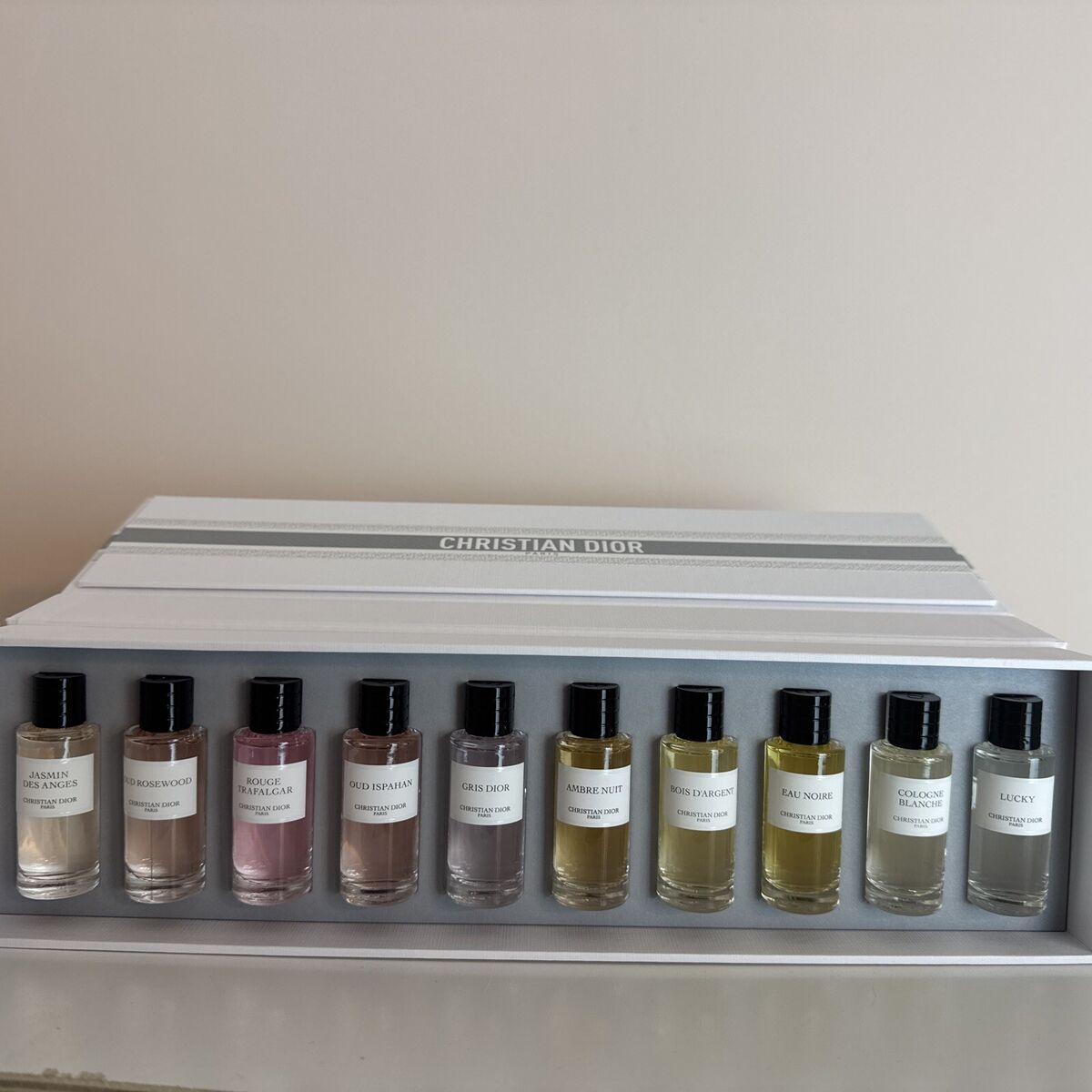 ⭐ CHRISTIAN DIOR – Coffret “La Collection Privée” (10 × miniatures)